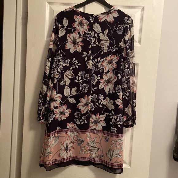 Vince Camuto Floral Cocktail Dress - Picture 2 of 6